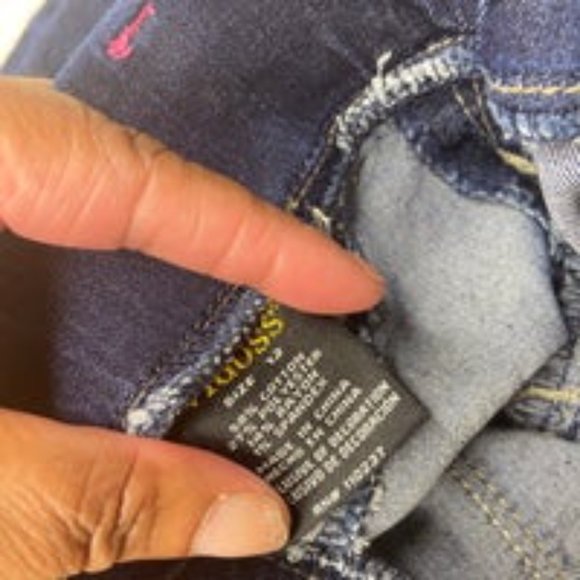 VIGOSS (2) Hollister (1) Jeans - Picture 11 of 16